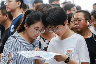 第三节20分！申京：我上半场打得不像我&投丢很多 我对此很生气